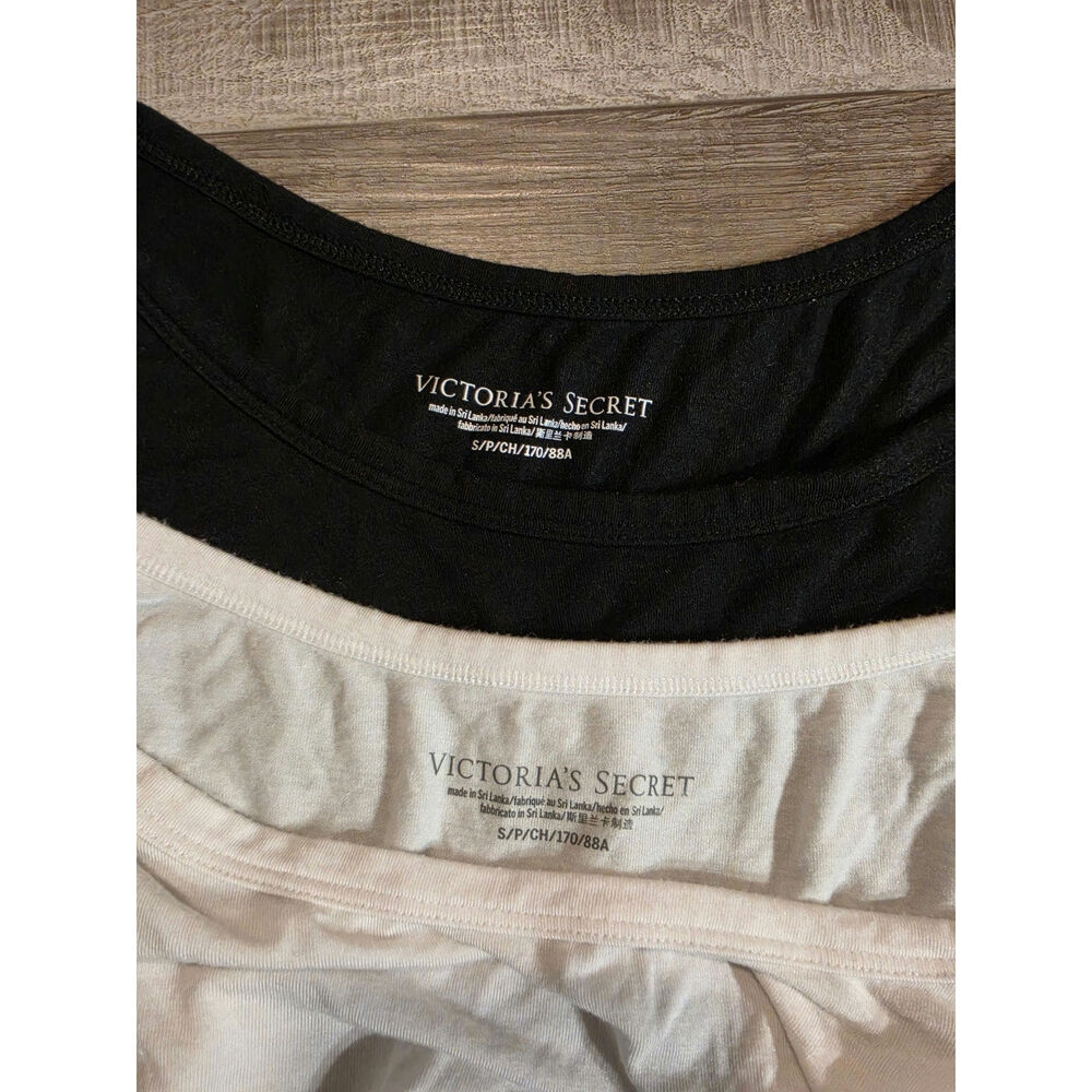Victoria's Secret Bundle Crop Shirts Small - Picture 2 of 7